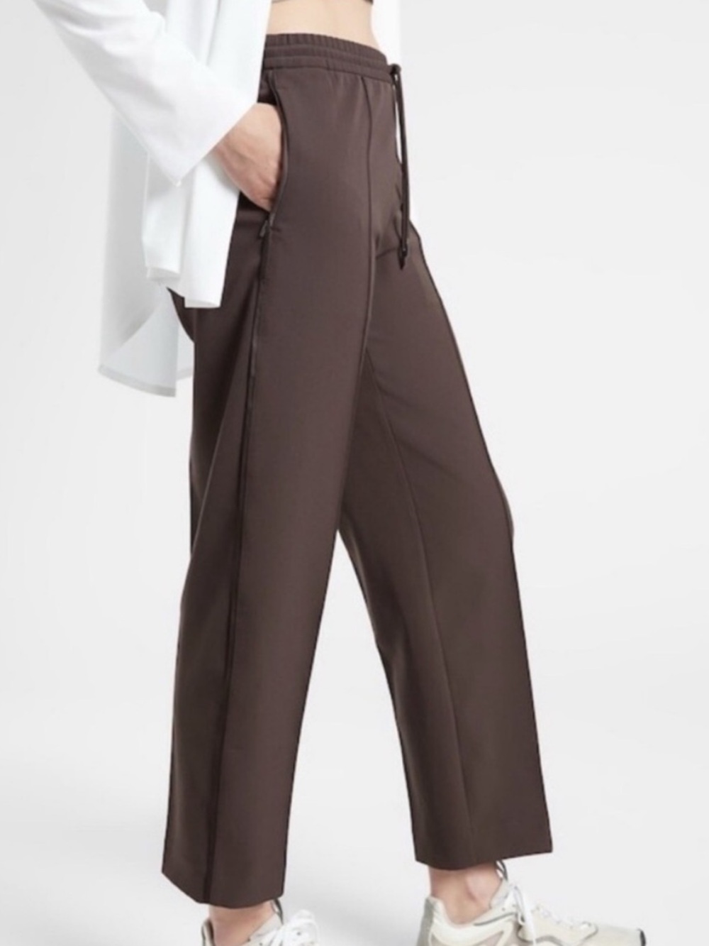 Athleta Endeavor Brown Straight Leg Athletic Pant Mocha 2